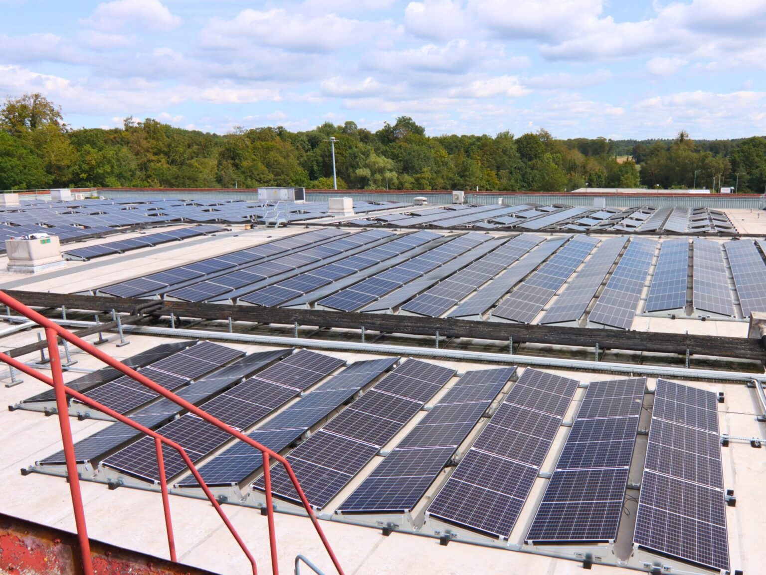 Tesco Thetford Solar array complete - Atrato Group