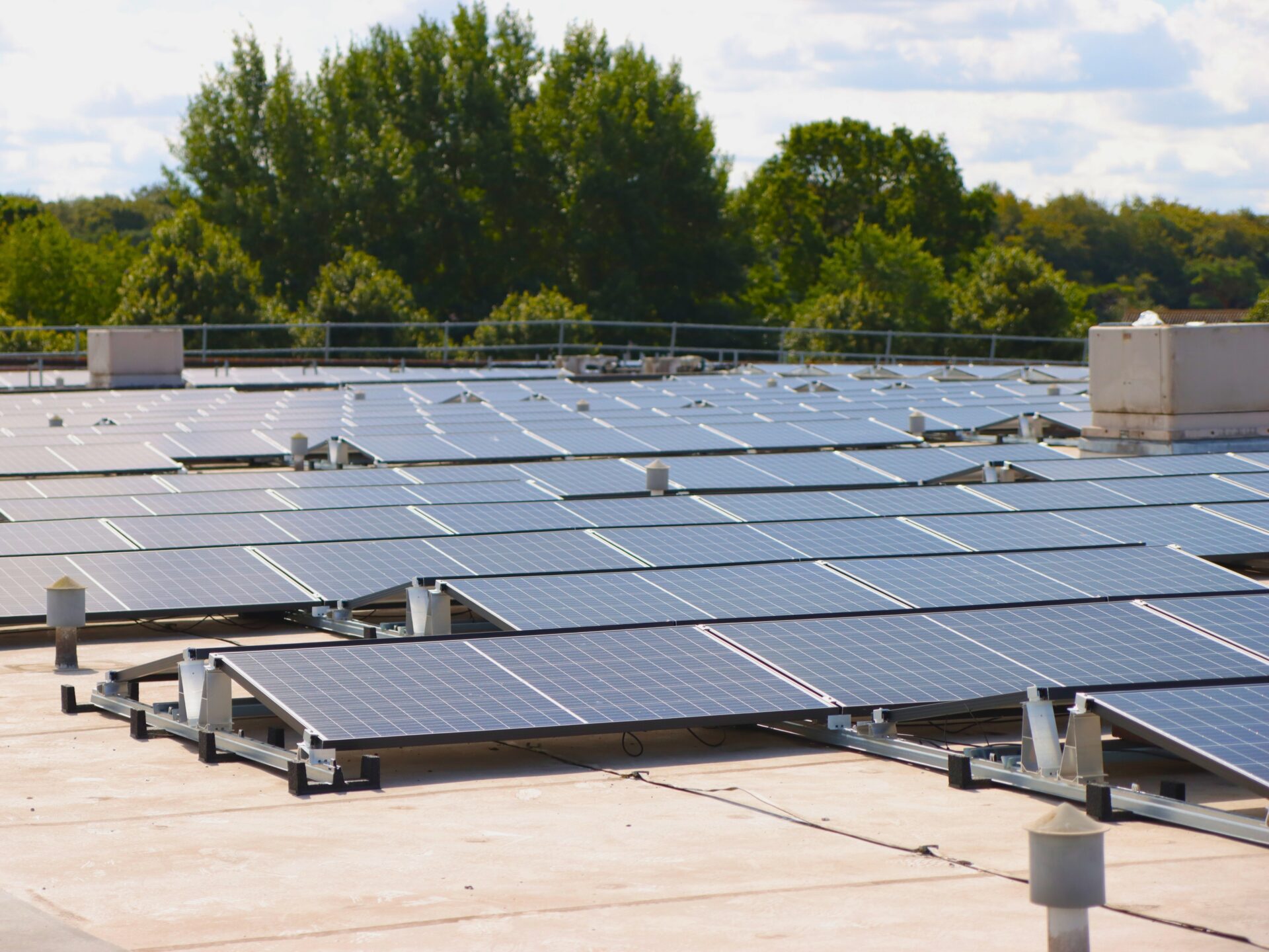 Tesco Thetford Solar array complete - Atrato Group